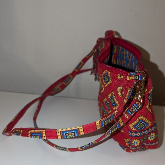 COPY - ๐ $3/$15 Vera Bradley "Villa Red" Small Crossbody Purse - Picture 5 of 16